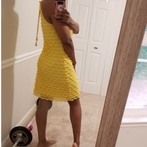 ☀️ Yellow max studio dress